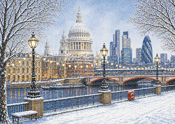 St Paul's from across the River<p style="color_gold">LUXURY RANGE